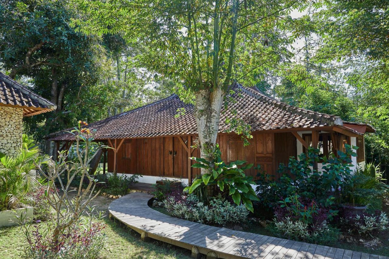 Kayu Mama Resort And Spa Uluwatu Exterior foto